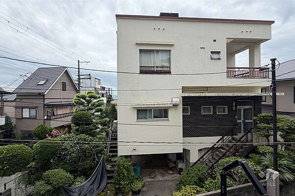 バルコニーからの眺め（南方向）［2026年8月17日撮影］