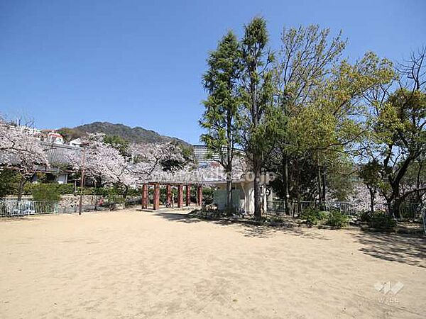 護国神社前公園の外観
