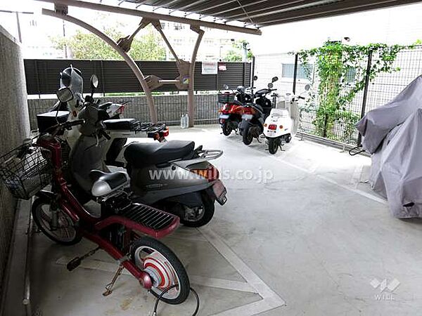 バイク置場