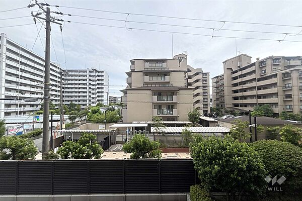 バルコニーからの眺め（南方向）です。［2026年8月27日撮影］