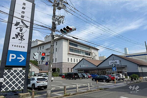 八百鮮(魚崎南店)の外観