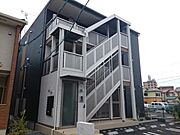 河内国分駅より徒歩6分 3階 築6年の賃貸物件