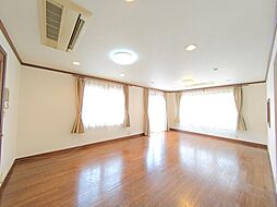 東玉川2丁目戸建(2階部分) 3LDKのリビング/ダイニング