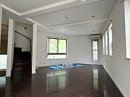 新宿区南元町戸建 2SLDKのリビング/ダイニング