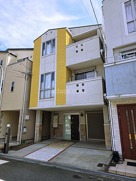 外観：327001436421