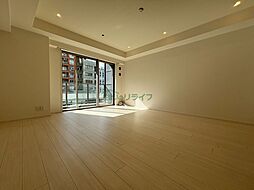 都営大江戸線 東新宿駅 徒歩2分の賃貸マンション 4階ワンルームのリビング/ダイニング