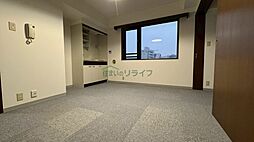 都営大江戸線 牛込柳町駅 徒歩1分の賃貸マンション 4階1LDKのリビング/ダイニング