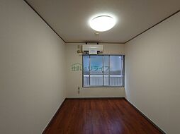 JR山手線 新大久保駅 徒歩8分の賃貸アパート 1階ワンルームのリビング/ダイニング