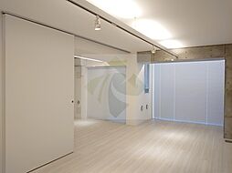 東京メトロ日比谷線 広尾駅 徒歩11分の賃貸マンション 4階1LDKのリビング/ダイニング