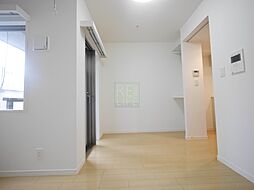 都営大江戸線 東新宿駅 徒歩3分の賃貸マンション 10階1Kのリビング/ダイニング