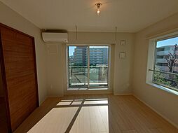 都営大江戸線 若松河田駅 徒歩6分の賃貸マンション 3階1LDKのリビング/ダイニング