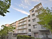 ＵＲ都市機構高槻・阿武山団地七番街２号棟 3階 築31年4ヶ月の賃貸物件