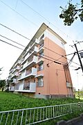 ＵＲ都市機構鶴山台団地１５号棟 4階 築55年の賃貸物件