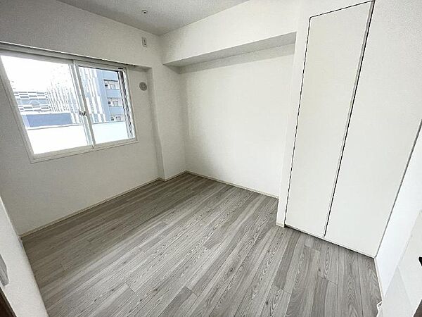 apartment 北海道旭川市一条通7丁目
地図を見る