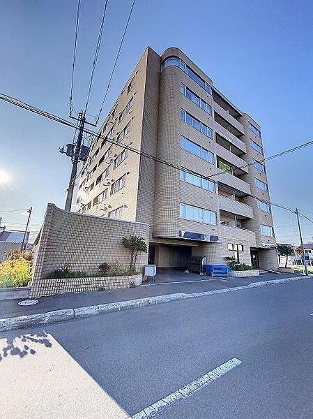 apartment 北海道滝川市大町3丁目
大町の賃貸情報を見る
物件地図