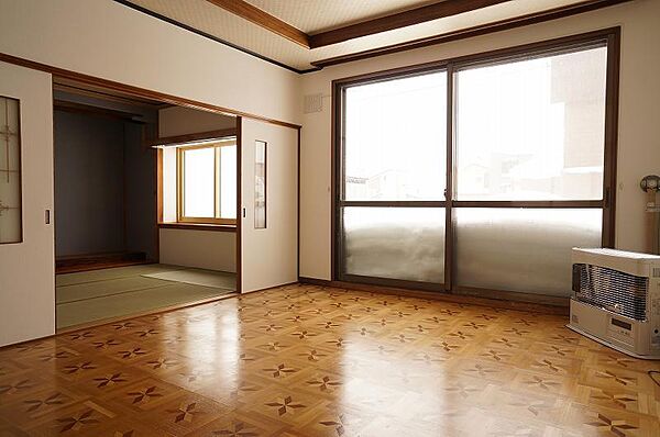 detached 北海道深川市北光町2丁目
地図を見る