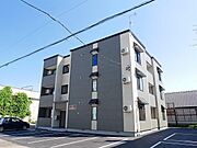 旭川駅より徒歩26分 築4年7ヶ月 3階建の賃貸物件