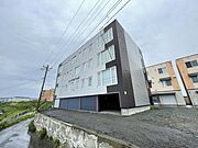 妹背牛駅より徒歩99分 築28年11ヶ月 4階建の賃貸物件