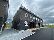 滝川駅より徒歩33分 築2年4ヶ月 2階建の賃貸物件