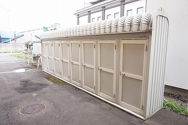 その他