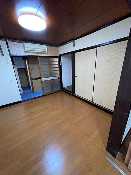 室内