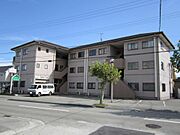 伊保駅より徒歩15分 3階 築29年9ヶ月の賃貸物件