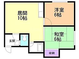 ファミーユ93 2階