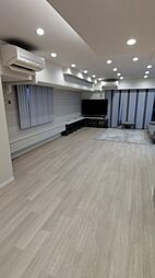 サンメゾン緑地公園アベニュー 2LDKのリビング/ダイニング