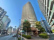 日暮里駅より徒歩6分 築25年 28階建の賃貸物件