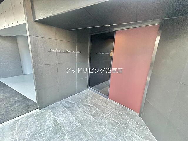 エントランス