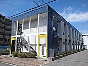  2階 築27年の賃貸物件
