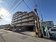  築30年11ヶ月 8階建の賃貸物件
