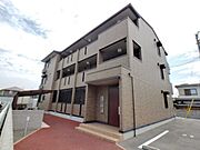  2階 築7年9ヶ月の賃貸物件