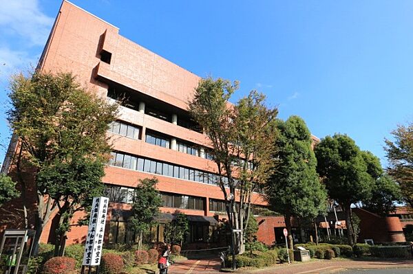 役所「日野市役所まで1257m」