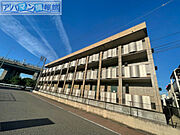 リヴェール山田 3階 築19年8ヶ月の賃貸物件