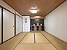 その他：アクセントクロスを用いて、和モダンの空間に仕上がっています。