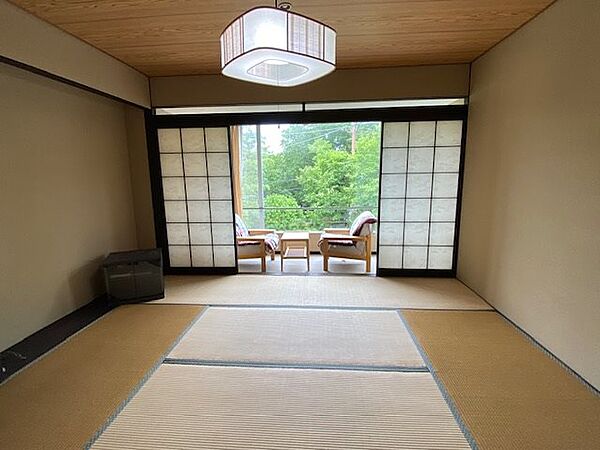 【和室】8帖の和室です