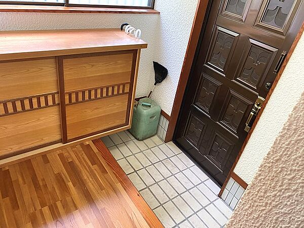 【玄関】シューズボックス付きです