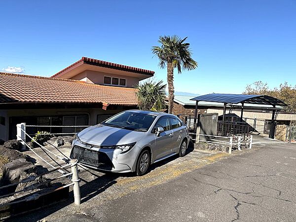 《駐車場》平置き1台駐車可能です