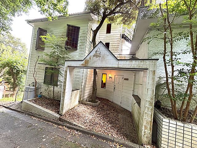 Used single-family home in Angel Forest Akazawa villa area