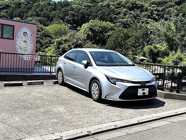 【駐車場】並列で2台駐車できます
