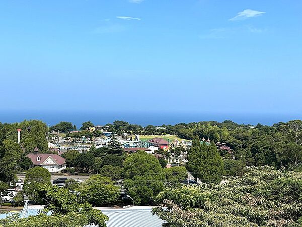 【眺望】海とイルミネーションのコラボが見れます