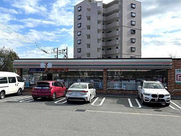 セブンイレブン 伊豆白田店（1370m）