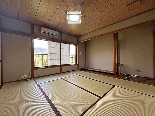 【和室】畳が落ち着きます