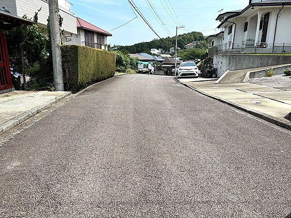 【前面道路】幅員約5mの前面道路です