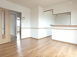 JR東北本線 宇都宮駅 バス26分 野沢寺前下車 徒歩5分の賃貸アパート 2階2LDKのリビング/ダイニング