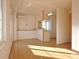 JR東北本線 石橋駅 4.4kmの賃貸アパート 2階1LDKのリビング/ダイニング