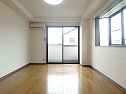 東武宇都宮線 東武宇都宮駅 バス20分 長岡街道入口下車 徒歩10分の賃貸マンション 3階1Kのリビング/ダイニング