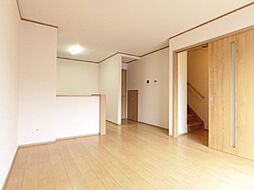 東武宇都宮線 西川田駅 徒歩23分の賃貸テラスハウス 1階3LDKのリビング/ダイニング