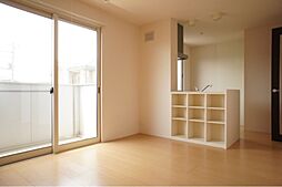 東武宇都宮線 東武宇都宮駅 4.1kmの賃貸アパート 2階1LDKのリビング/ダイニング